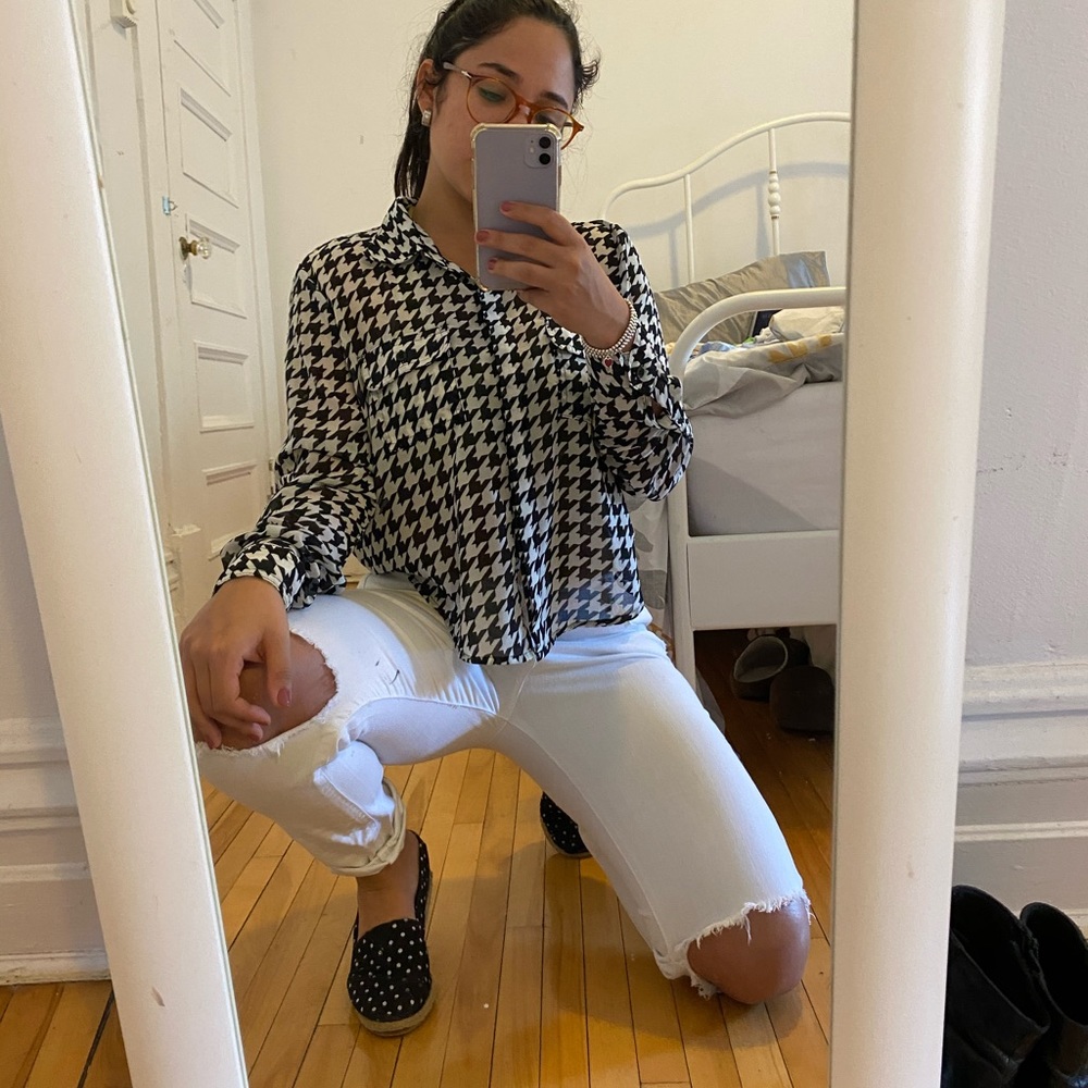 Forever 21 houndstooth blouse